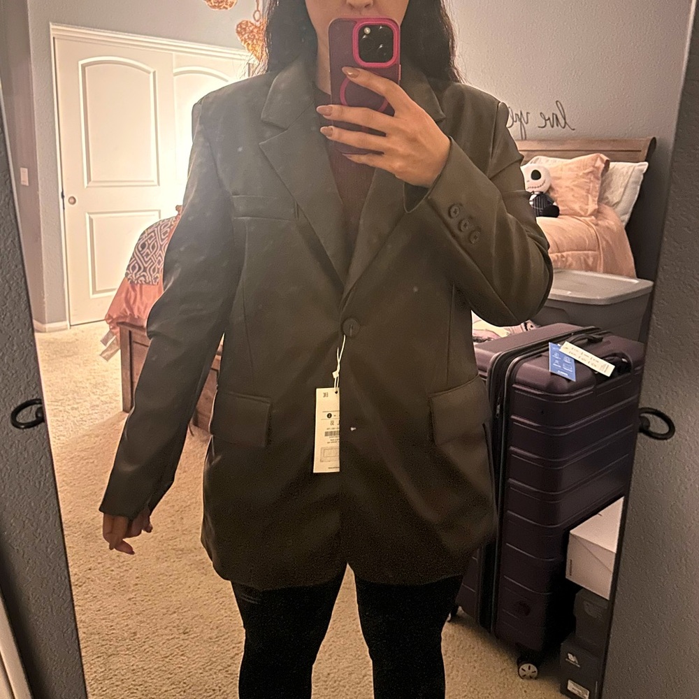 Bershka Brown Faux Leather Blazer - Picture 4 of 5